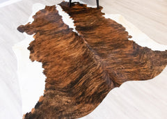 Dark White Spine Belly Brindle Cowhide Rug (Size: 220 X 200 CM) CHR2080