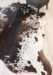 Salt Pepper Tri-Color Cowhide Rug (Size: 240 X 200 CM) CHR2132