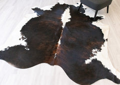Dark White Spine Belly Brindle Cowhide Rug (Size: 230 X 200 CM) CHR2083
