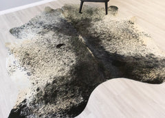 Salt Pepper Black & White Cowhide Rug (Size: 240 X 210 CM) CHR2135