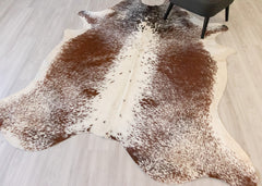 (Rare) Salt Pepper Tri-Color Cowhide Rug (Size: 250 X 200 CM) CHR2140