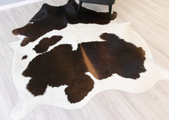 Reddish Cowhide Rug (Size: 200 X 170 CM) CHR2112