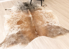 Salt Pepper Tri-Color Cowhide Rug (Size: 250 X 210 CM) CHR2237