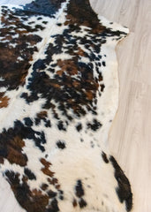 Exotic Tricolor Cowhide Rug (Size: 220 X 190 CM)