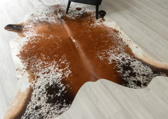 (Rare) Salt Pepper Tri-Color Cowhide Rug (Size: 220 X 200 CM) CHR2620