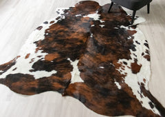 Exotic Tricolor Cowhide Rug (Size: 230 X 200 CM) CHR2629