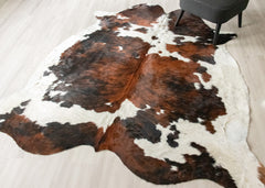 Exotic Tricolor Cowhide Rug (Size: 240 X 210 CM) CHR2618
