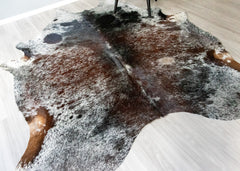 Salt Pepper Tri-Color Cowhide Rug (Size: 280 X 220 CM) CHR1848
