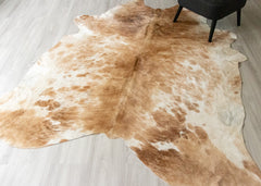 Beige And White Cowhide Rug (Size: 240 X 200 CM) CHR2324