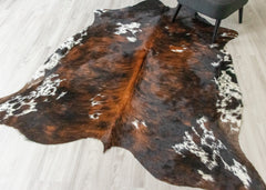 Exotic Tricolor Cowhide Rug (Size: 220 X 190 CM) CHR2017