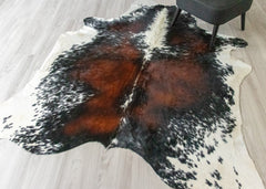 Salt Pepper Tri-Color Cowhide Rug (Size: 220 X 200 CM) CHR2321