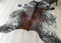 Salt Pepper Tri-Color Cowhide Rug (Size: 230 X 200 CM) CHR2313