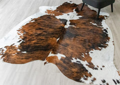 Exotic Tricolor Cowhide Rug (Size: 230 X 220 CM) CHR2330